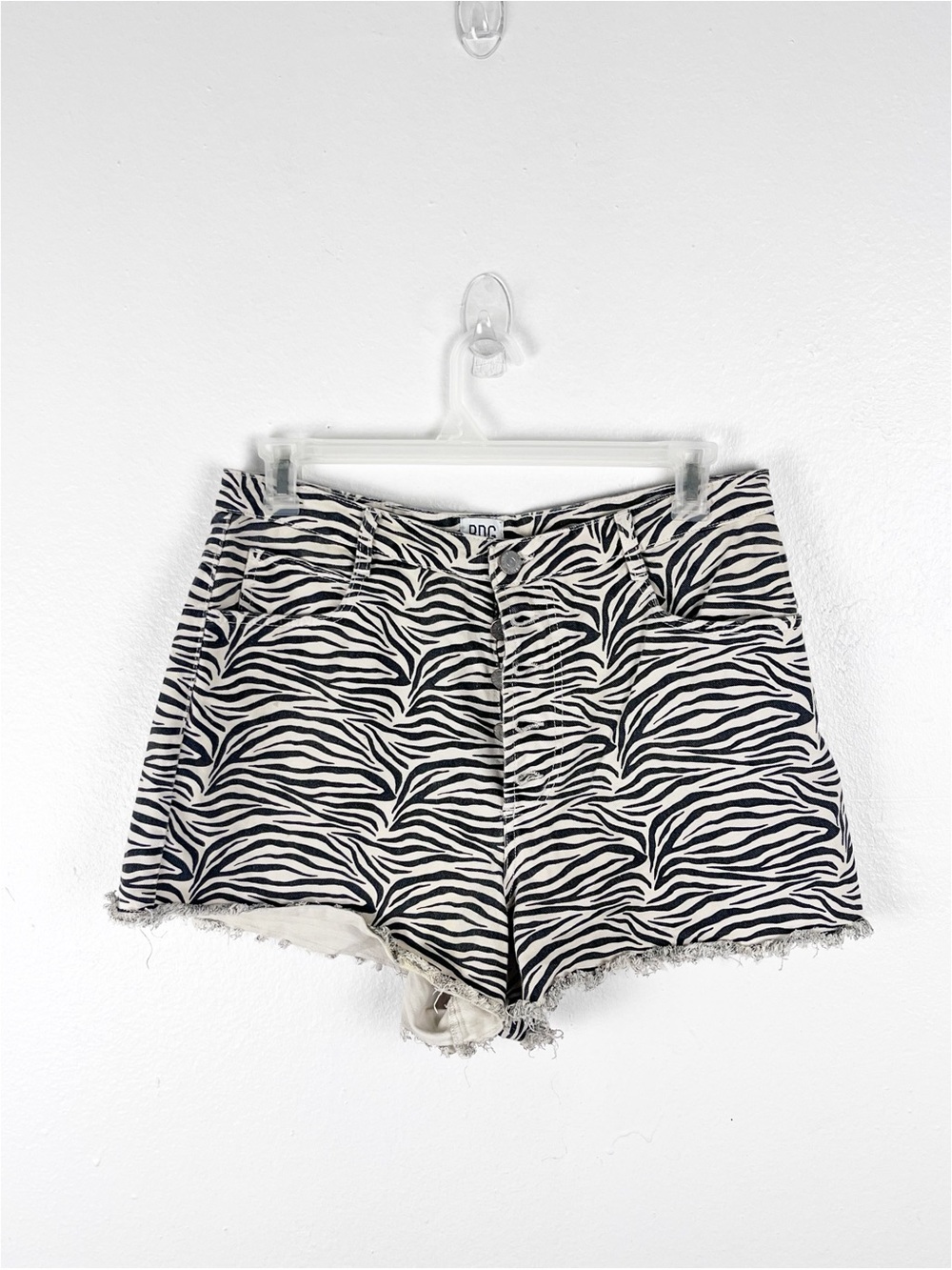 BDG Zebra Animal Print High Rise Button Fly Fray Hem Shorts Size 32 Casual Boho